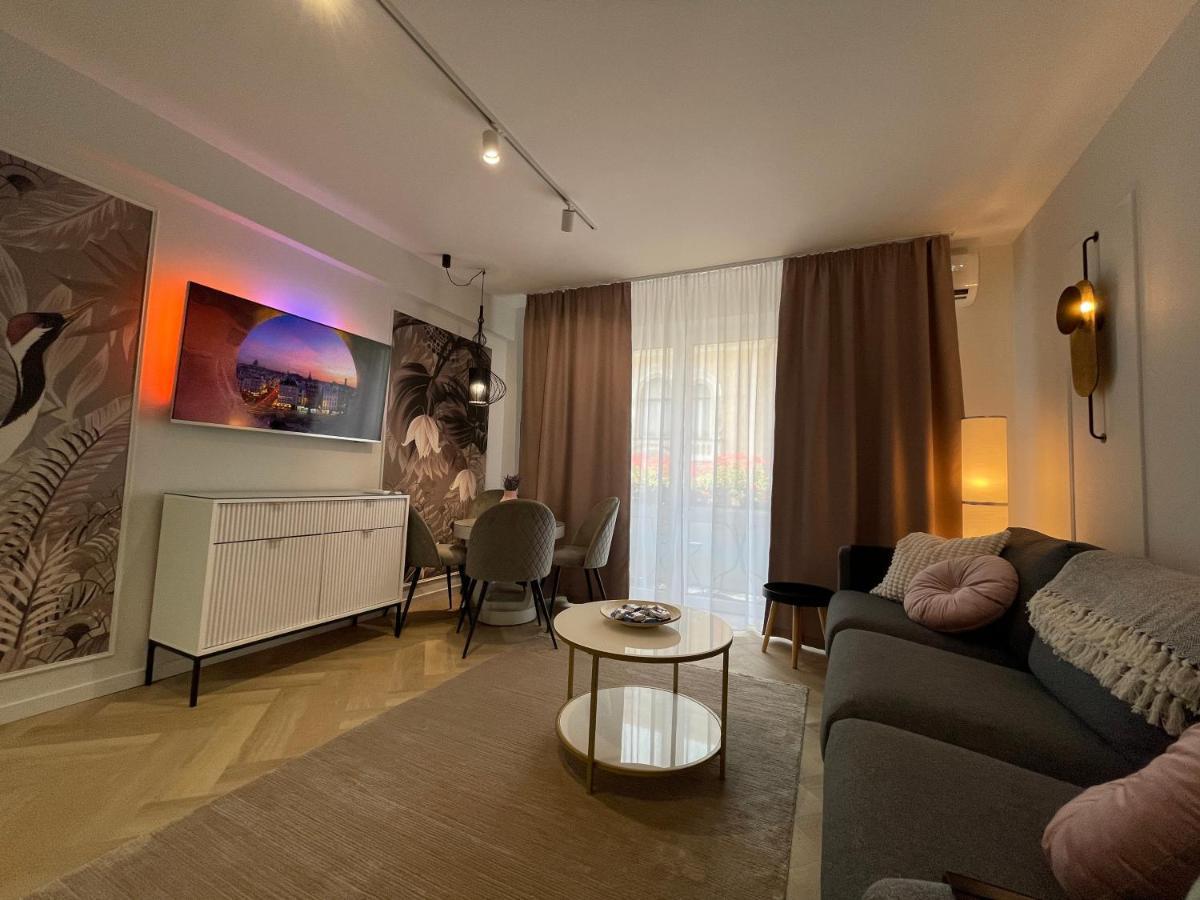Jeny Boutique Apartment Târgu-Mureş Extérieur photo