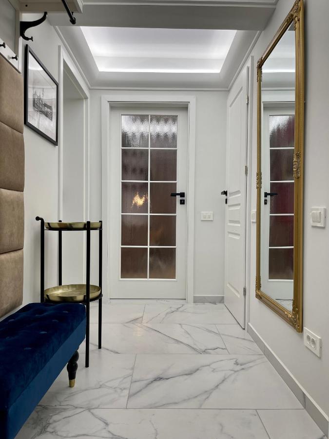 Jeny Boutique Apartment Târgu-Mureş Extérieur photo