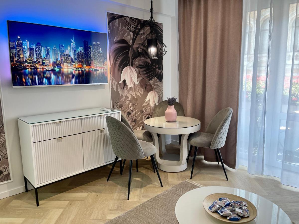 Jeny Boutique Apartment Târgu-Mureş Extérieur photo