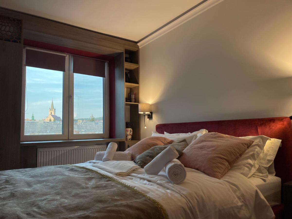 Jeny Boutique Apartment Târgu-Mureş Extérieur photo