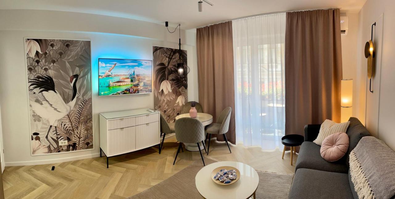 Jeny Boutique Apartment Târgu-Mureş Extérieur photo
